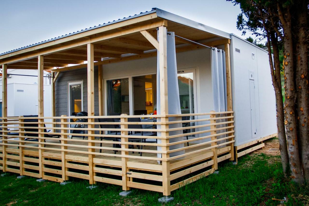 Adrijela Mobile Home Jezera Zewnętrze zdjęcie
